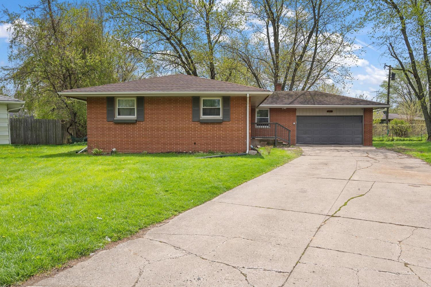 Property Photo:  919 W 68th Place  IN 46410 