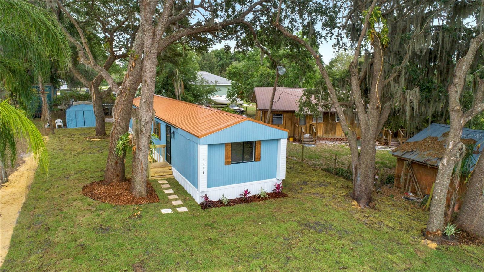 Property Photo:  1318 Shady Cove Road W  FL 33844 