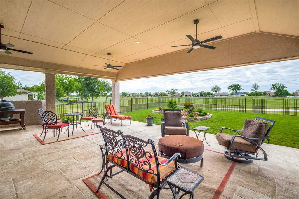 Property Photo: 9141 Gardenia Drive TX 76207