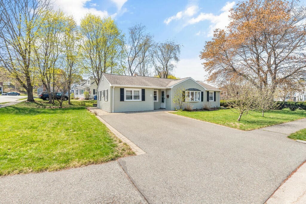 Property Photo: 6 Bancroft Street MA 02451