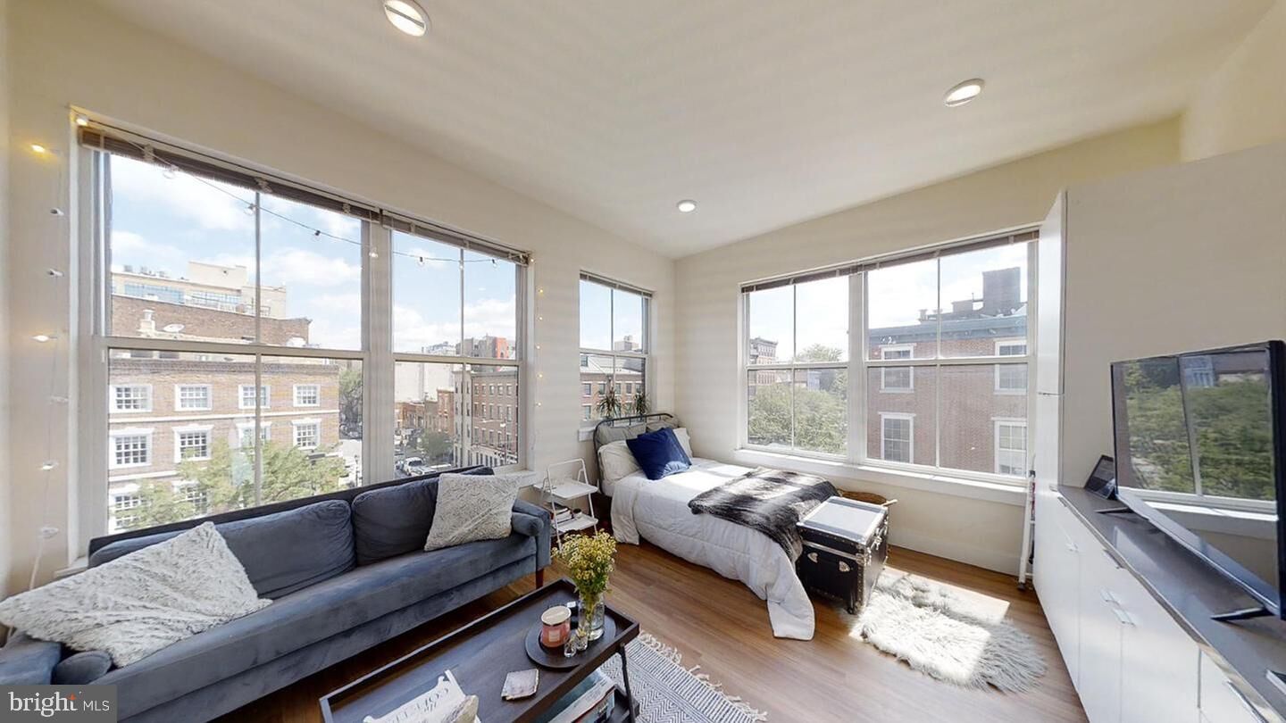 Photo de la propriété: 300 Market Street Unit 204 PA 19106