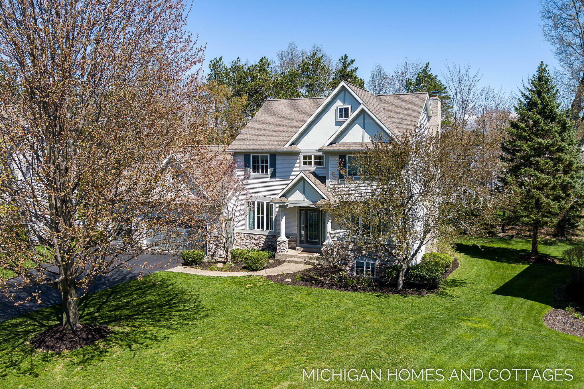 Property Photo:  2968 Brookwind Drive  MI 49424 