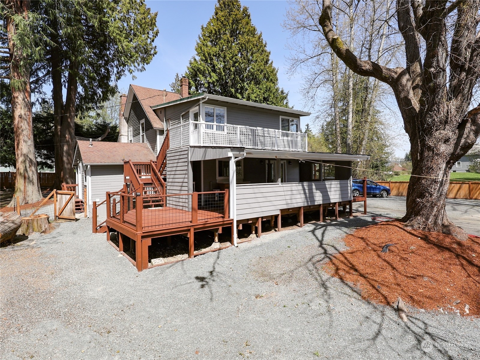 Property Photo:  11504 20th Street NE  WA 98258 