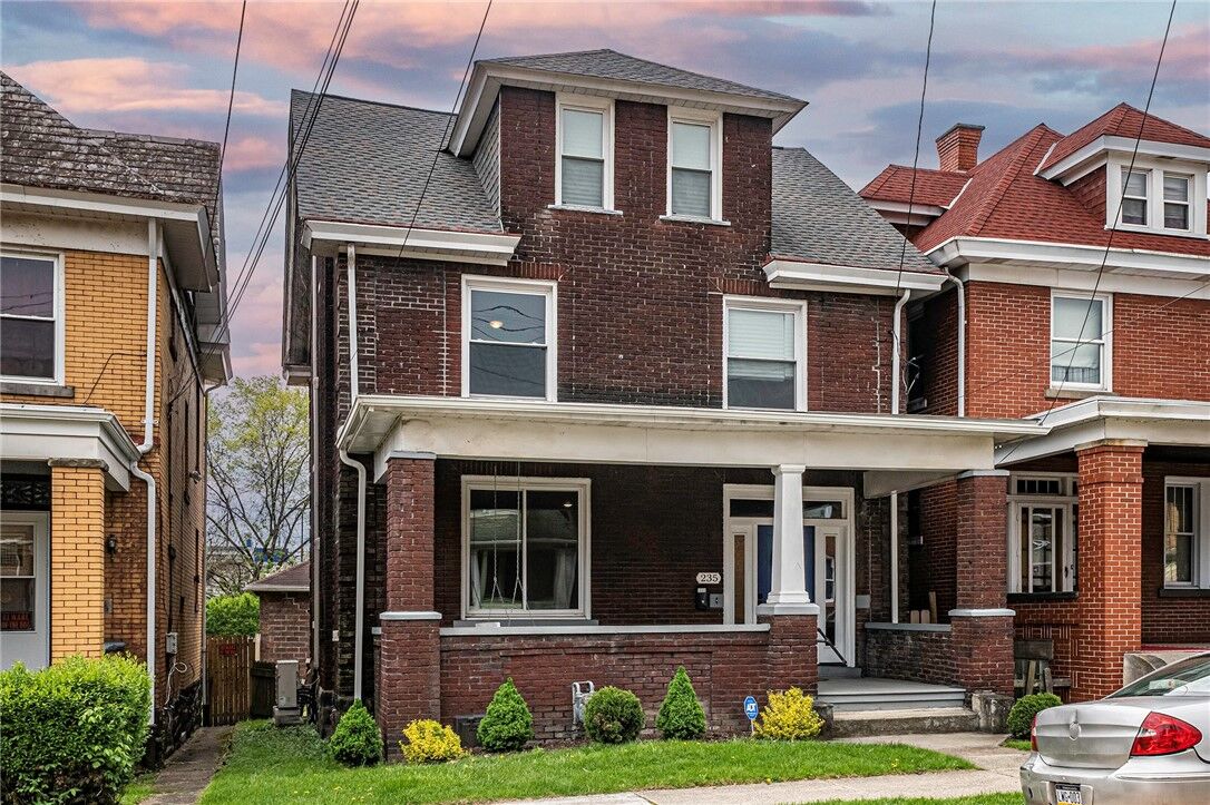 Property Photo:  235 Greydon Ave  PA 15136