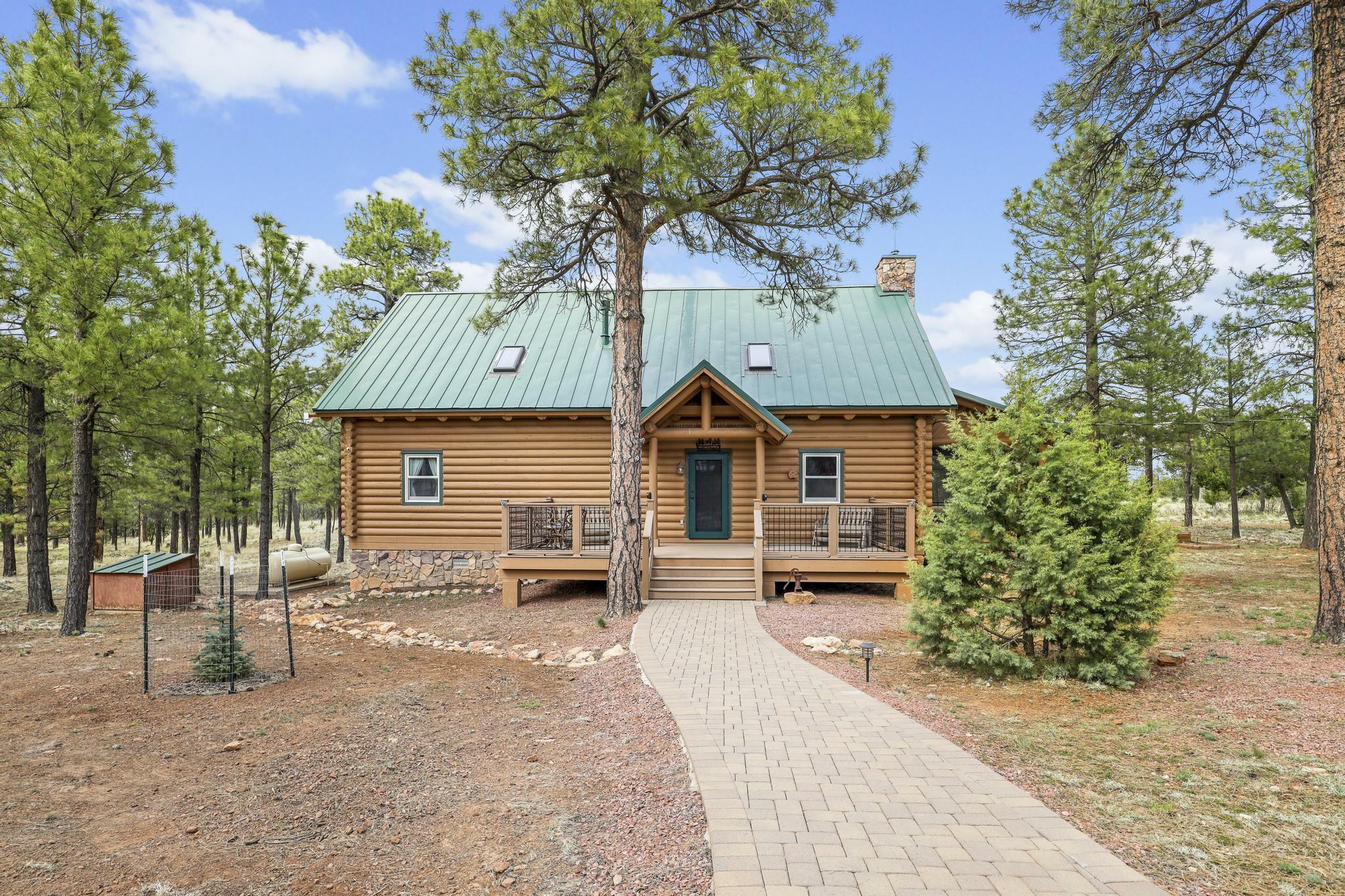 6651 Whispering Pine Drive  Happy Jack AZ 86024 photo