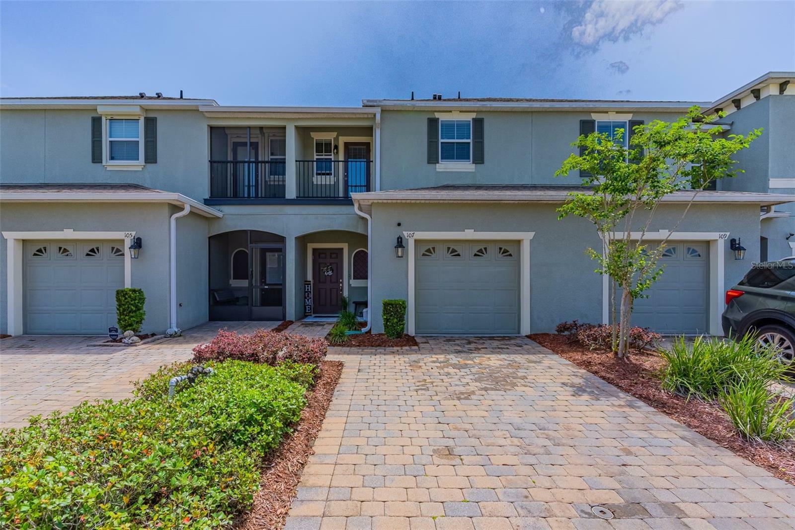 Property Photo:  107 Wentworth Grande Drive  FL 32124 