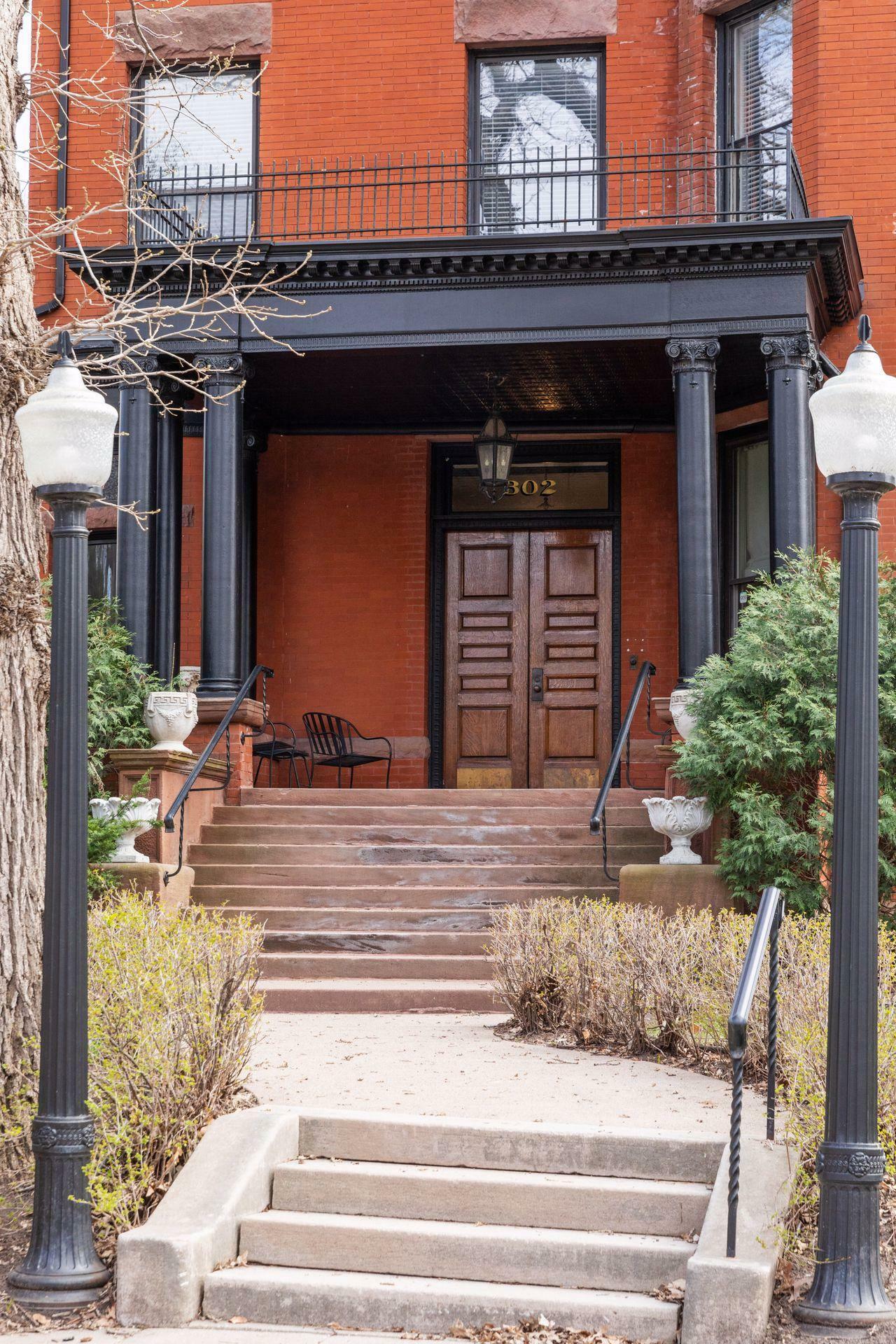 Property Photo: 302 Summit Avenue 3 MN 55102