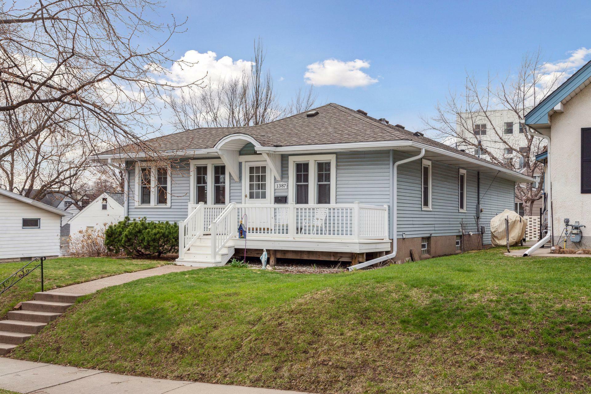 Property Photo:  1387 Asbury Street  MN 55108 