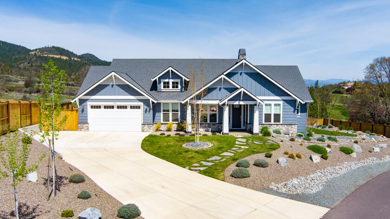 Property Photo:  502 Gold Terrace Drive  OR 97530 