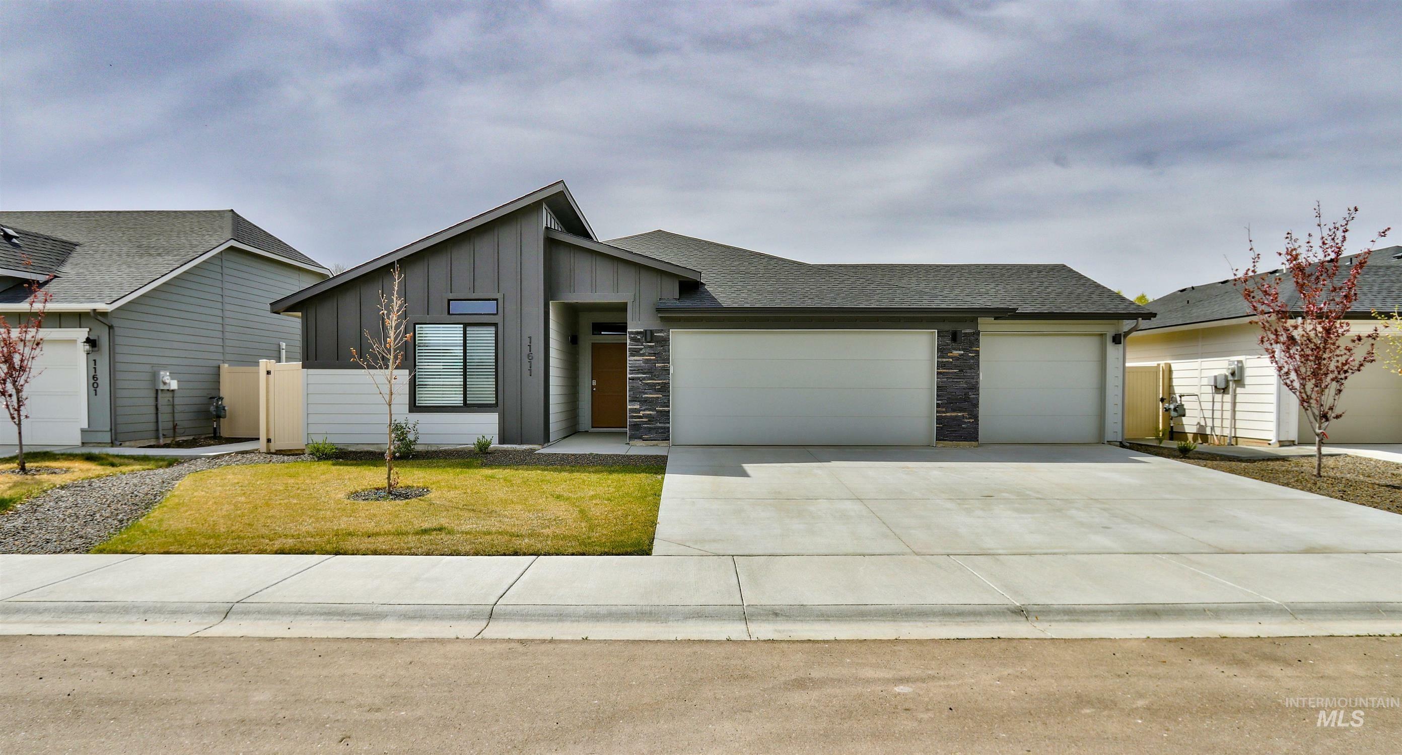 Property Photo: 11611 W Rose Lake St ID 83669
