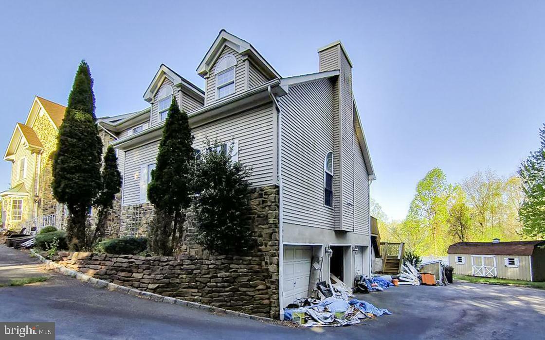Property Photo: 39 Roc Etam Road NJ 07869