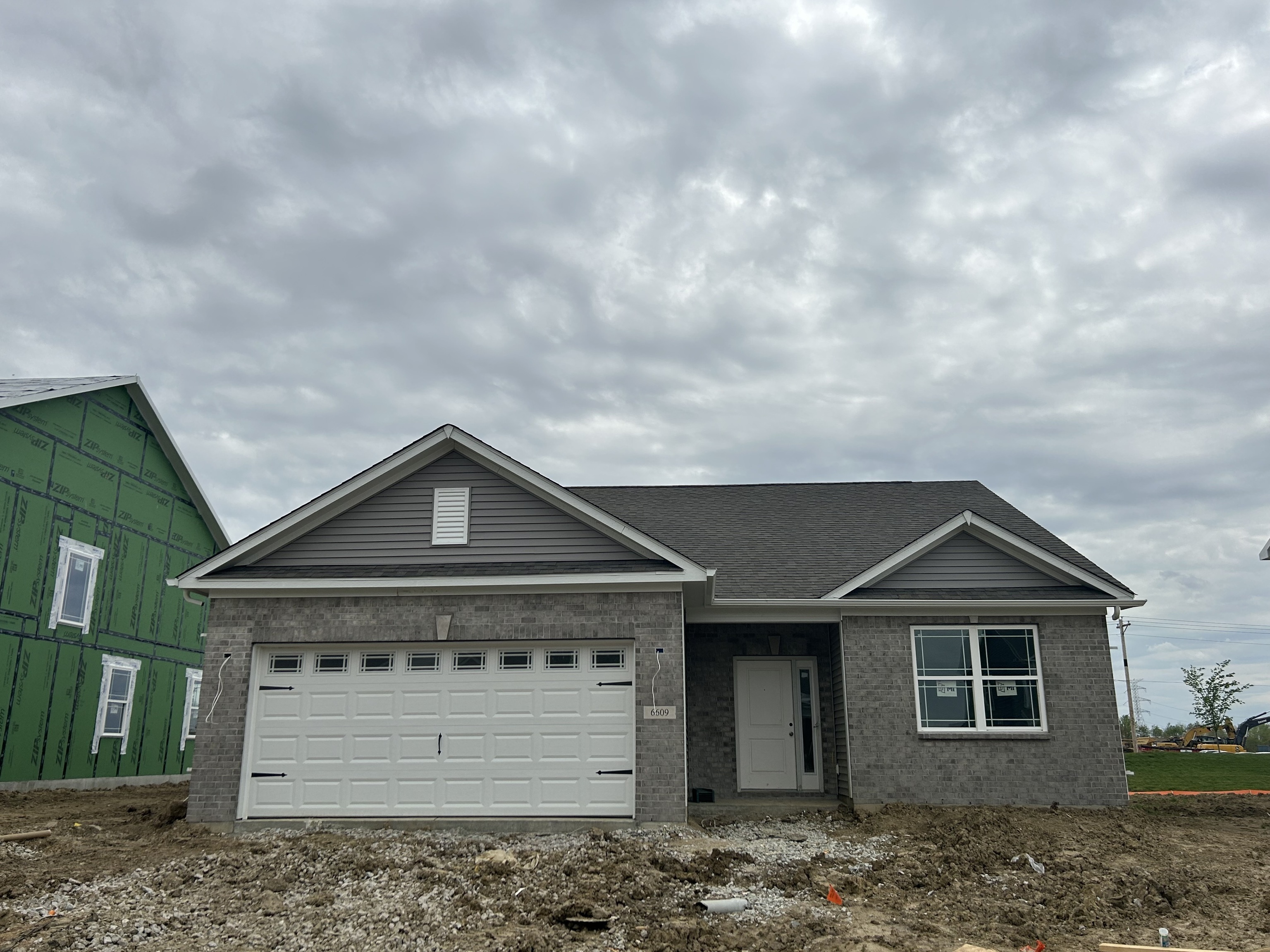 Property Photo: 6664 Dunkirk Drive IN 46055