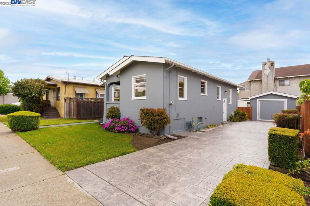 Property Photo:  269 Marina Blvd  CA 94577 