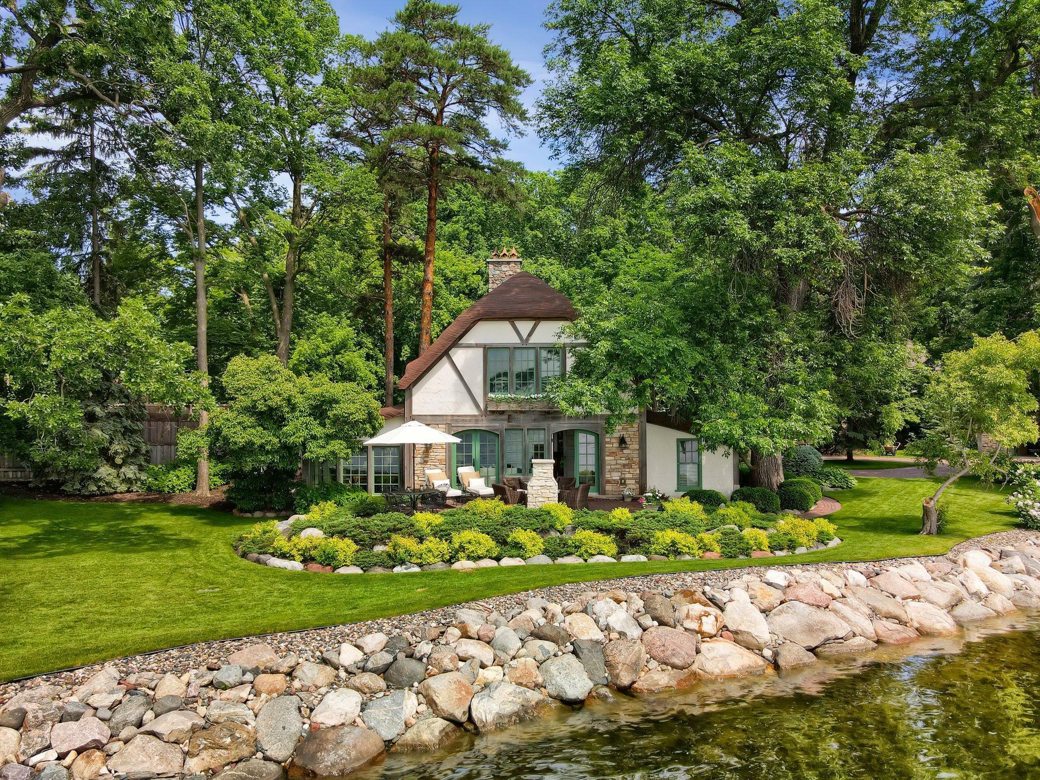 Property Photo: 620 Bushaway Road MN 55391