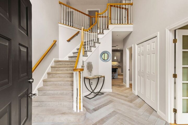 Property Photo:  7 Wadsworth Way  MA 02067 