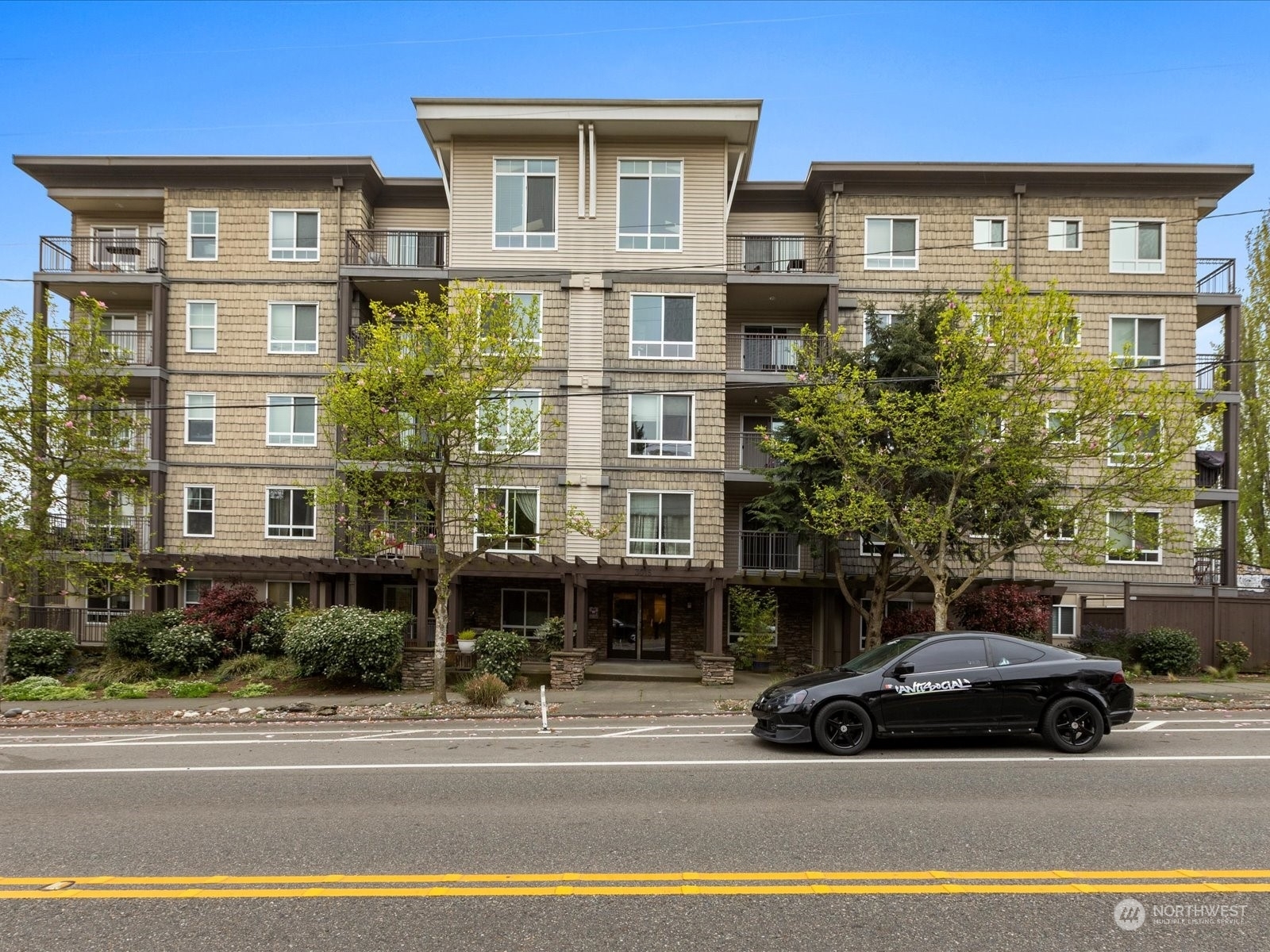 Property Photo:  3015 SW Avalon Way 407  WA 98126 