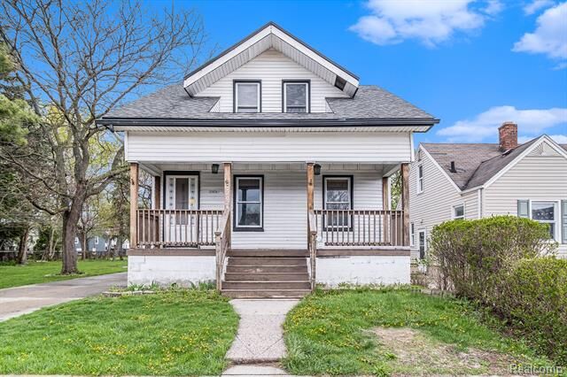 Property Photo: 22028 Donald Avenue MI 48021