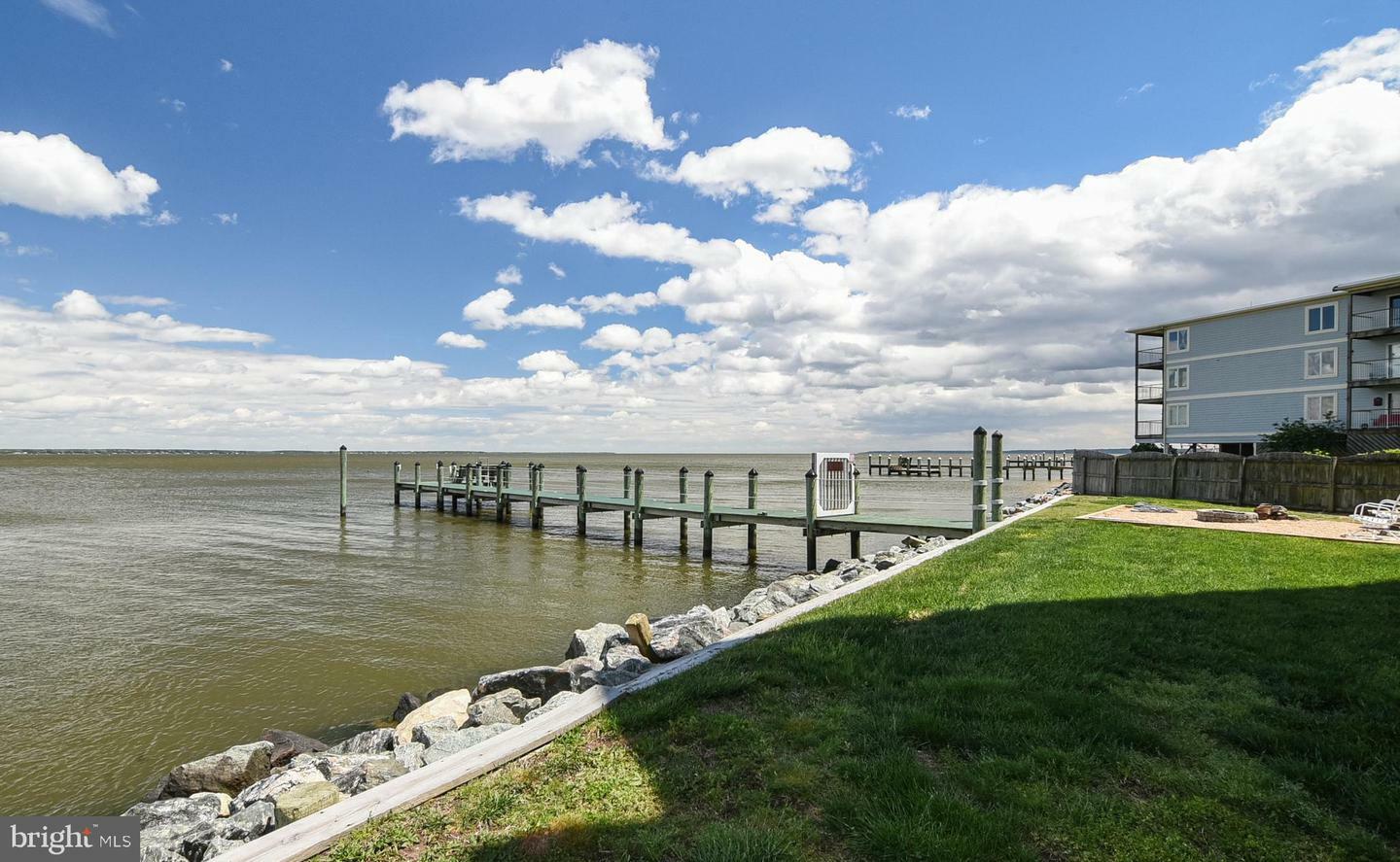 Property Photo: 715 Washington Avenue 2 VA 22443