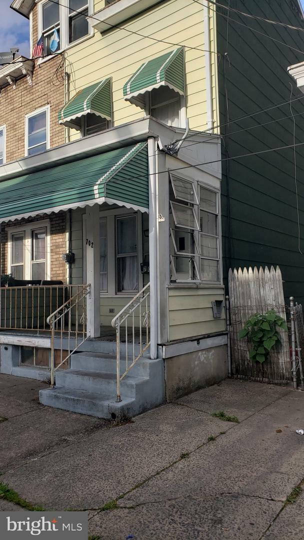 702 Division Street  Trenton NJ 08611 photo