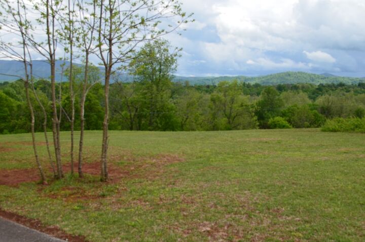 Property Photo:  Lot 21 R Golf Villa Dr  TN 37743 