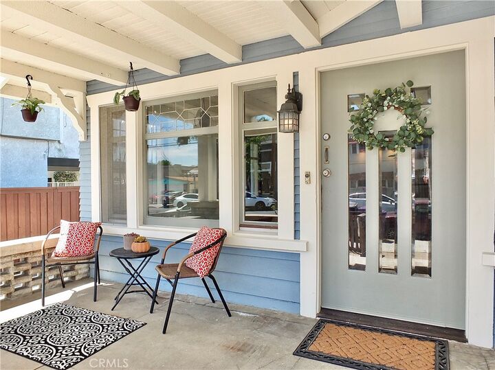 Property Photo:  571 Cherry Avenue  CA 90802 