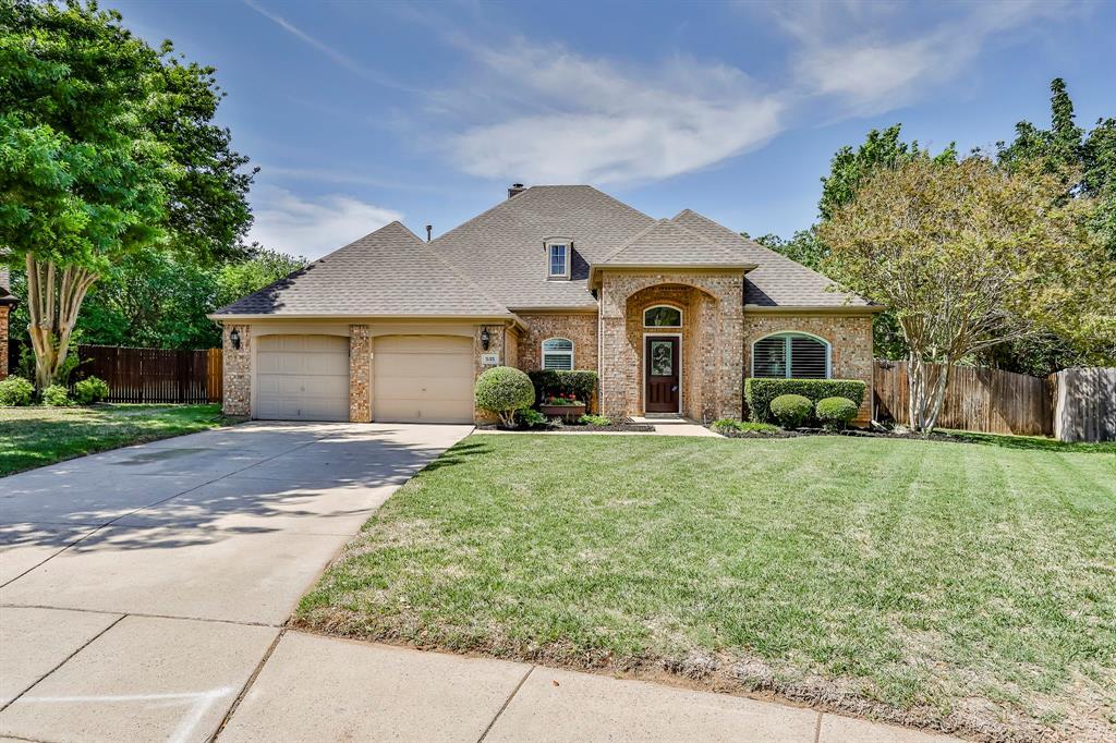 Property Photo:  535 Austin Oaks Drive  TX 76051 