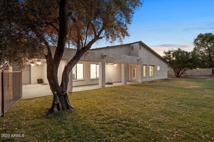 Property Photo: 18215 N 46th Drive AZ 85308
