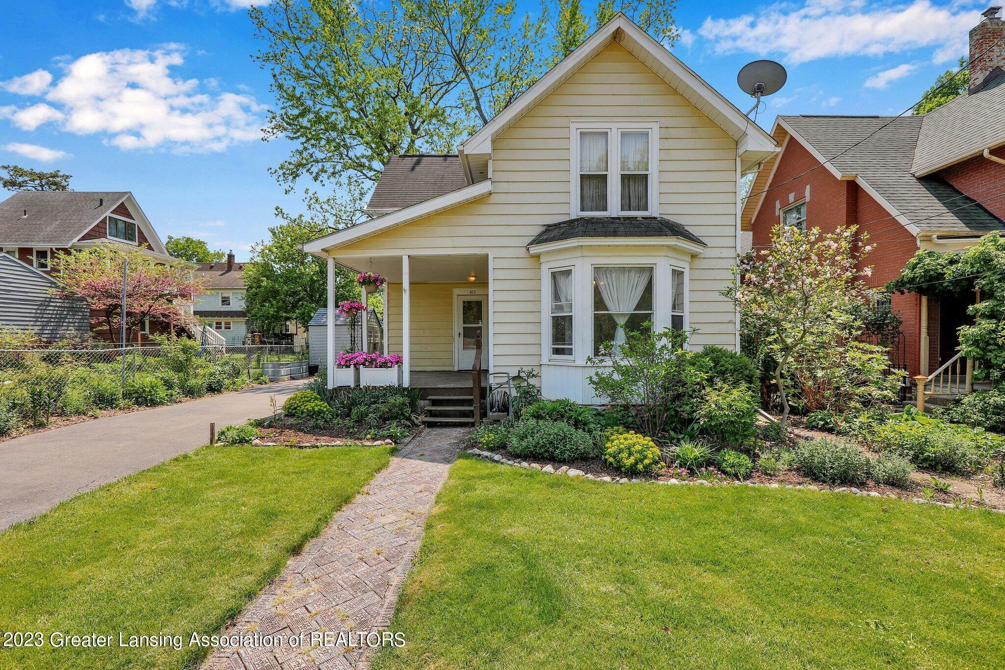 Property Photo: 413 W Kilborn Street MI 48906