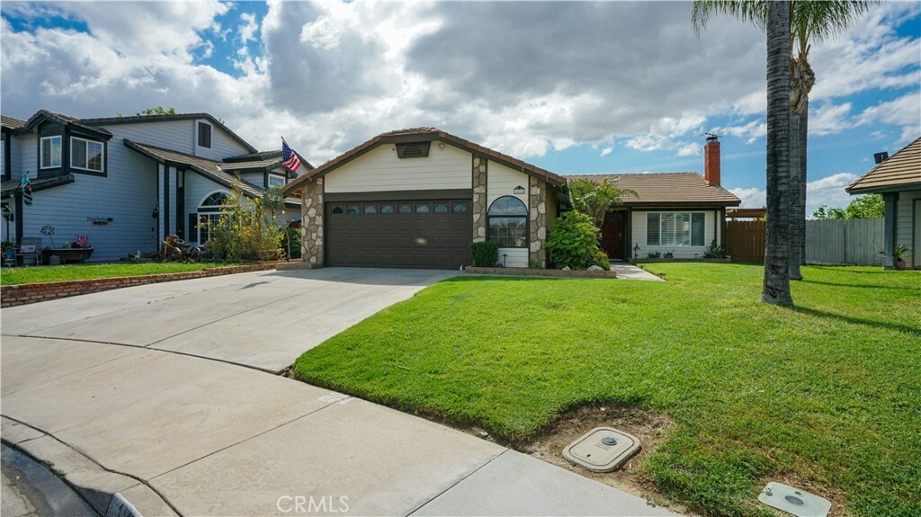 Property Photo:  14151 Agave Street  CA 92553 