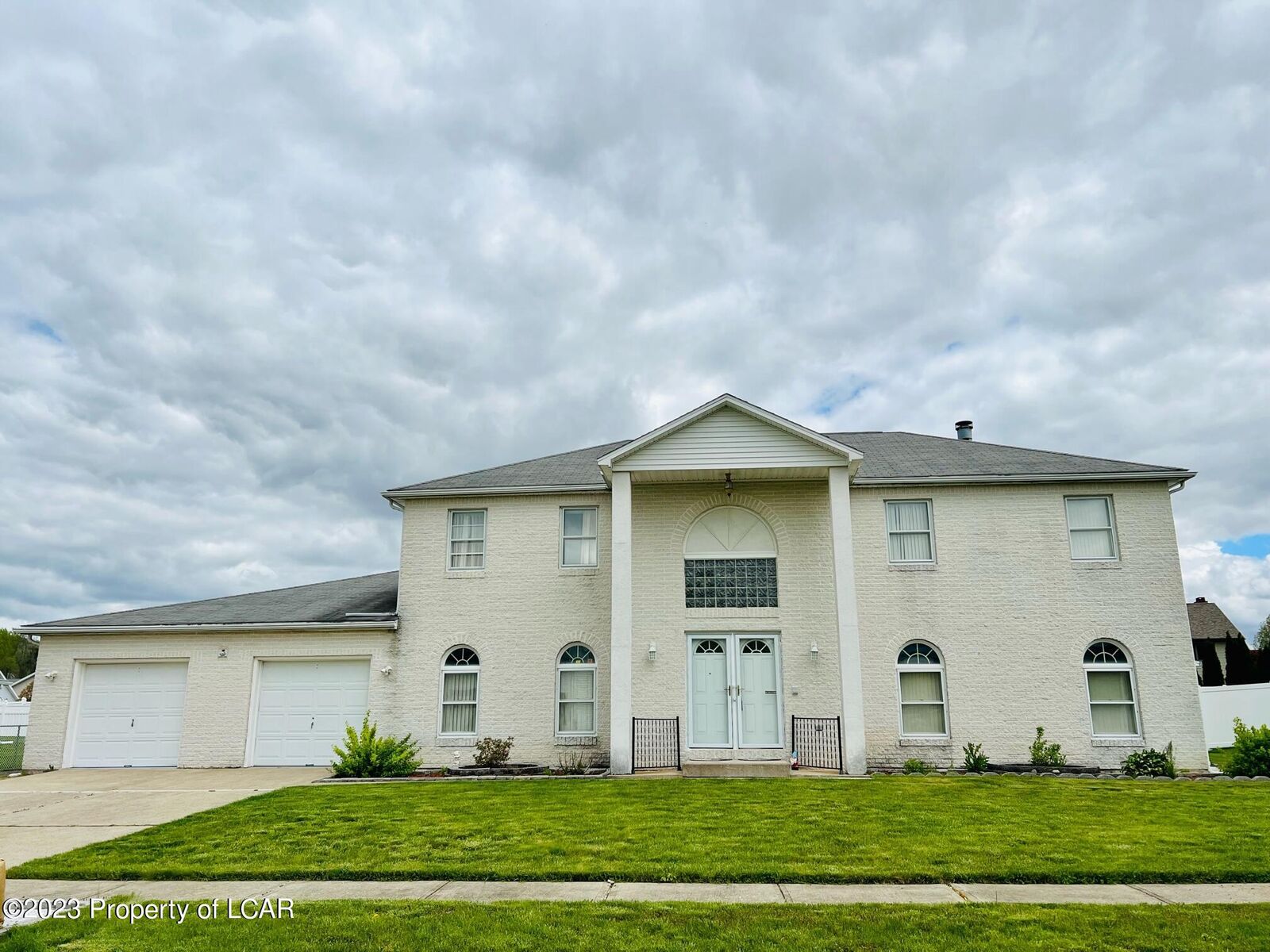 Property Photo: 234 Saint Lawrence Drive PA 18704