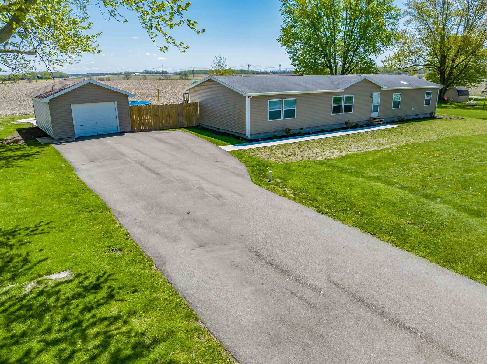 Property Photo:  6966 S 1000 W  IN 46539 