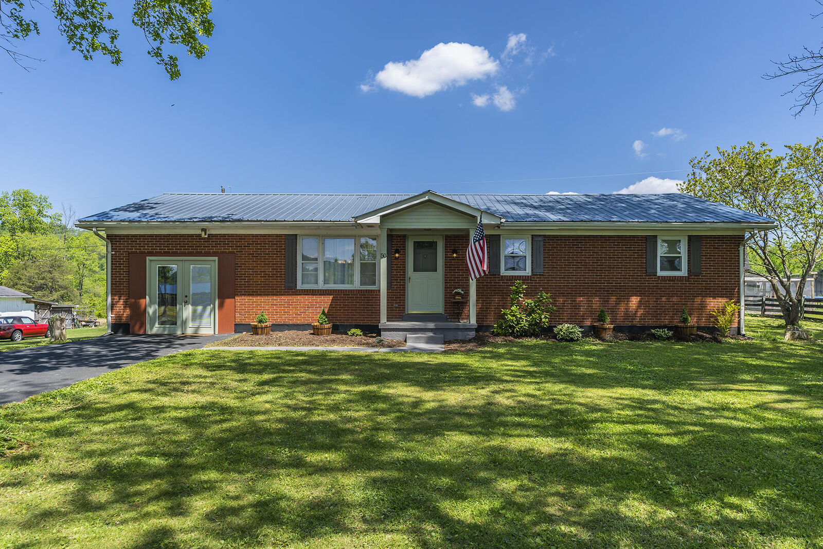Property Photo: 50 Coral Avenue KY 40336