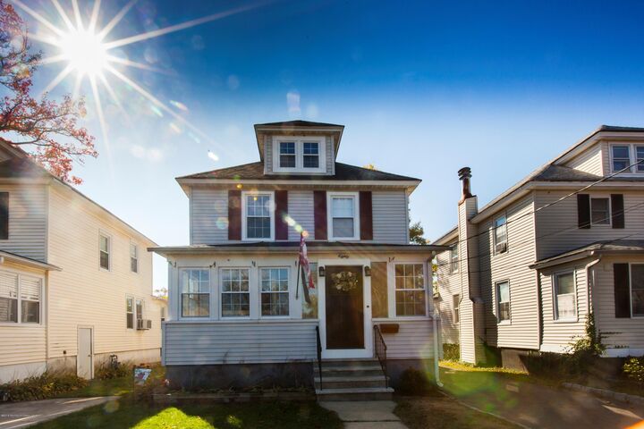 80 Morris Avenue  Middletown NJ 07748 photo