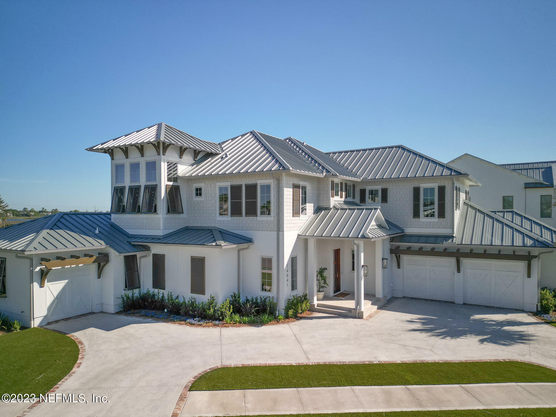 Property Photo: 14841 Bonefish Dr FL 32250