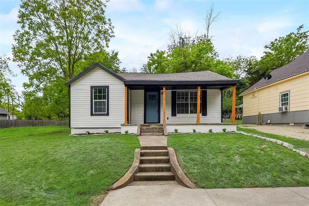 Property Photo:  308 W Day Street  TX 75020 