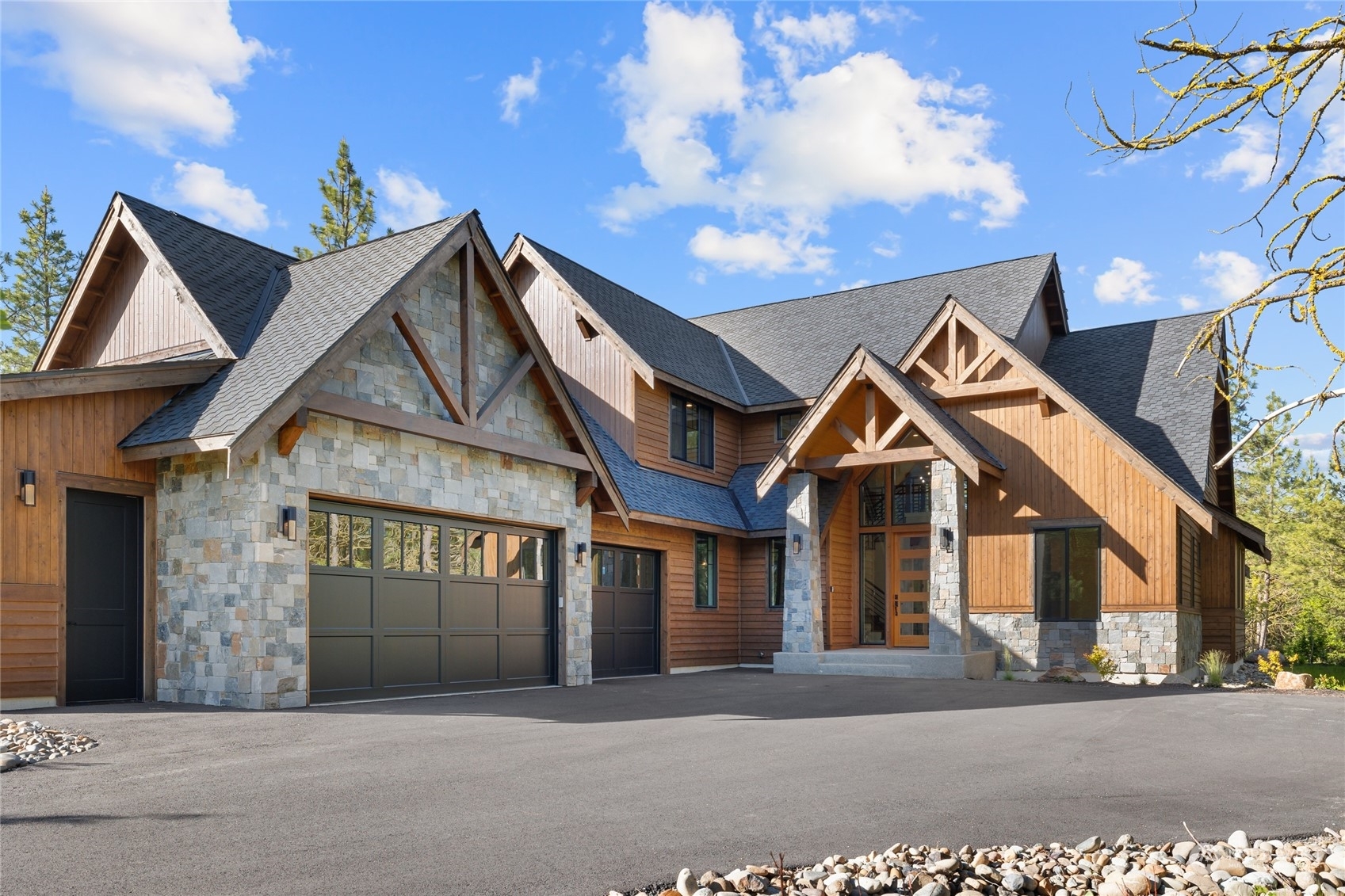 Property Photo: 271 Gold Leaf Lane WA 98922