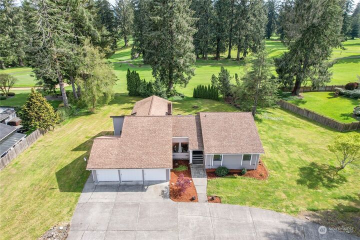 Property Photo:  911 Fairway Drive  WA 98520 