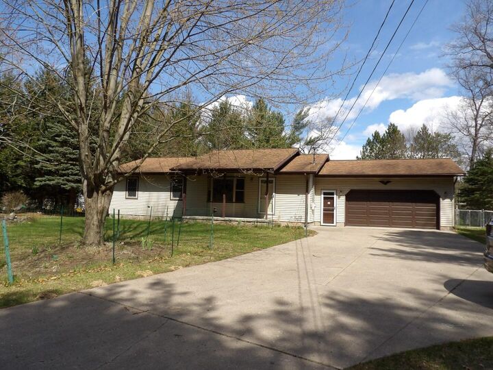 3717 S Gladwin Road  Prudenville MI 48651 photo