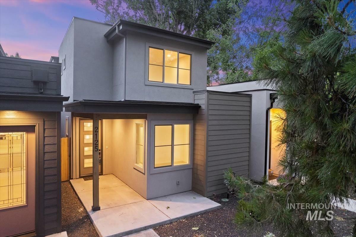 Property Photo: 2125 N 34th St ID 83703