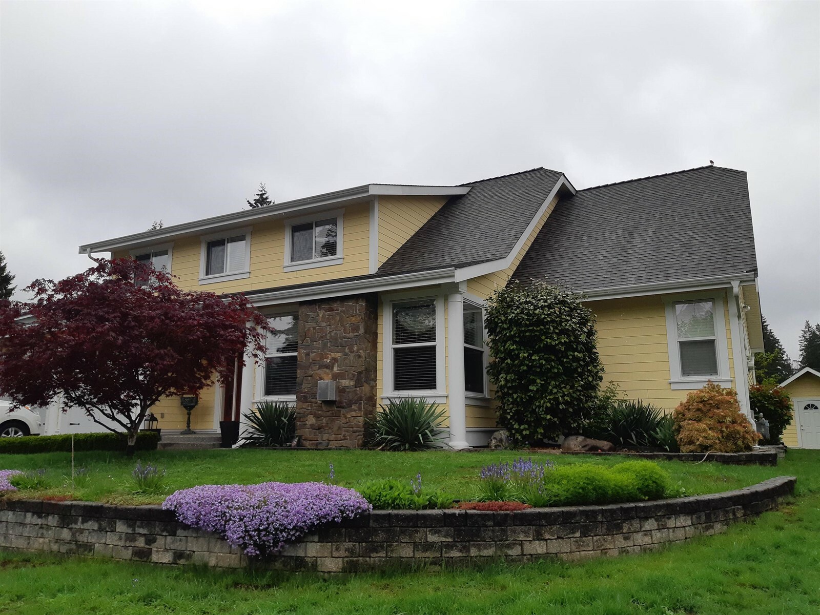 Property Photo:  2606 Highfield Crescent  BC V2S4J2 