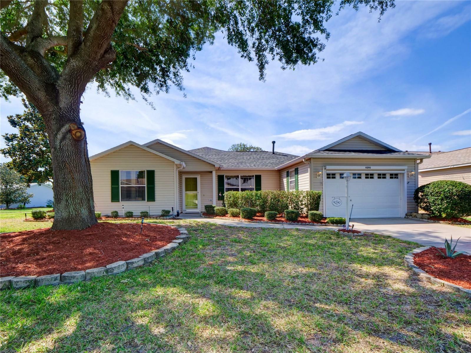 Property Photo:  9290 SE 178th Madeline Lane  FL 32162 