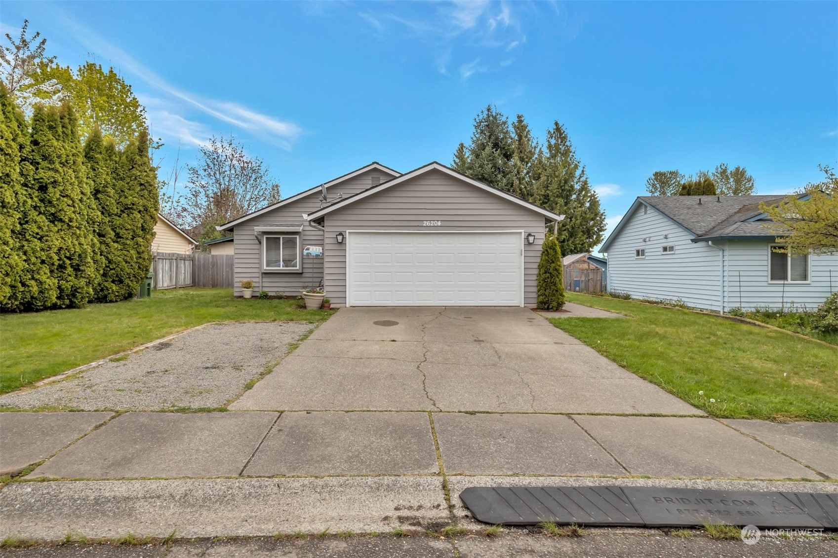 26204 119th Drive SE  Kent WA 98030 photo