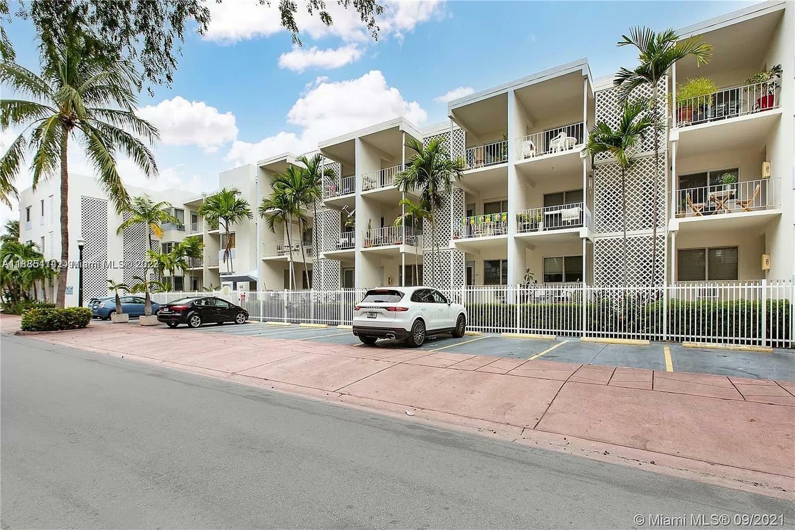 Property Photo: 641 Espanola Way 9 FL 33139
