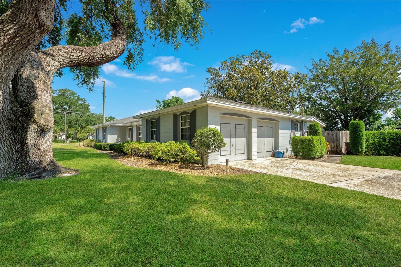 Property Photo:  401 Hermitage Drive  FL 32701 