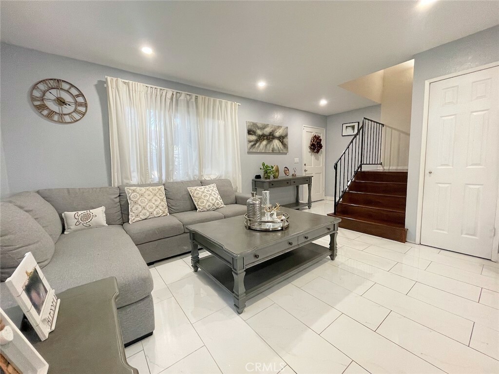 Property Photo: 146 S Fairview Street 18 CA 92704