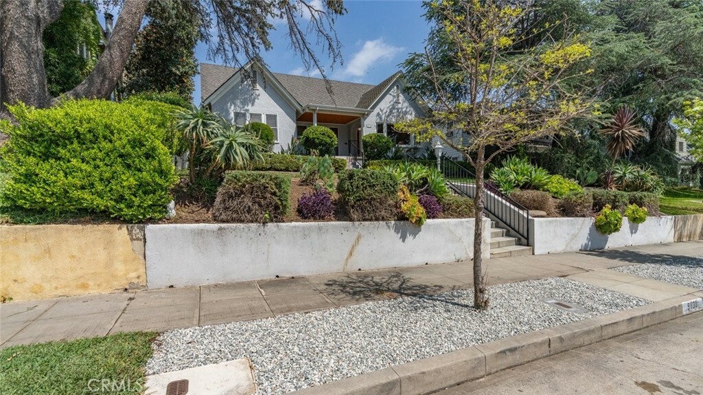 Property Photo: 5838 Bright Avenue CA 90601