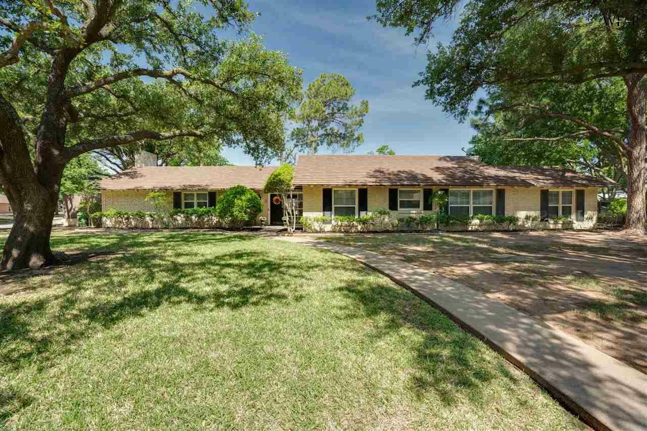 Property Photo:  4516 Martinique Street  TX 76308 