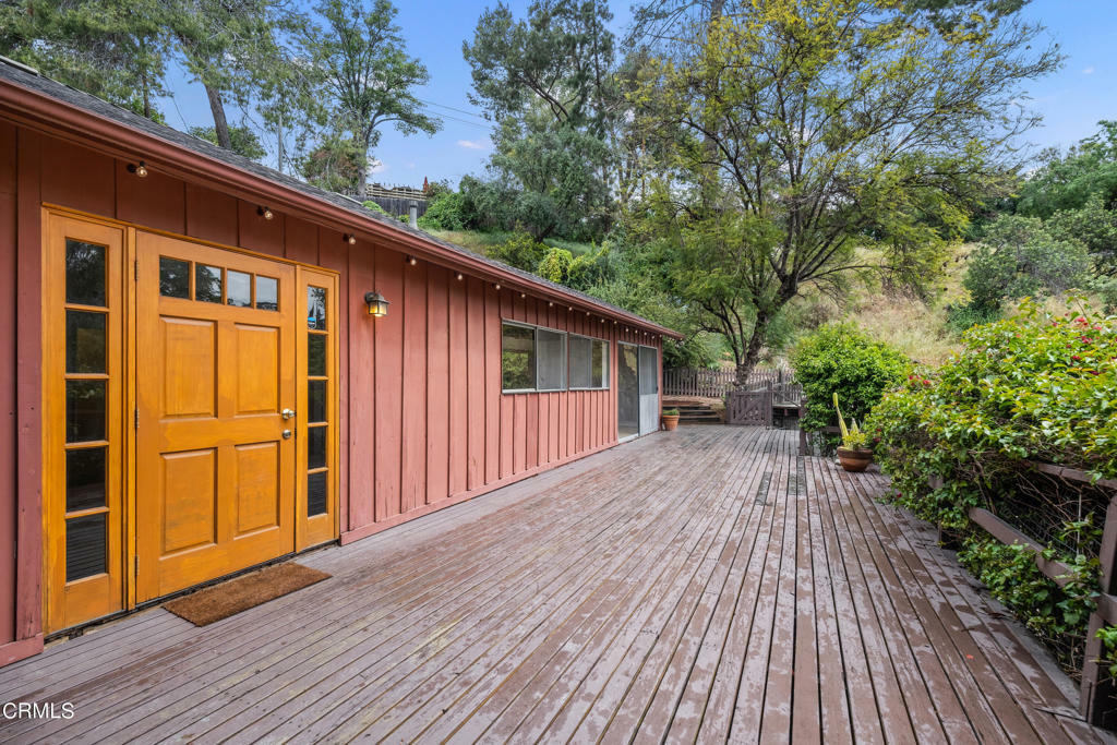Property Photo: 503 Quail Drive CA 90065