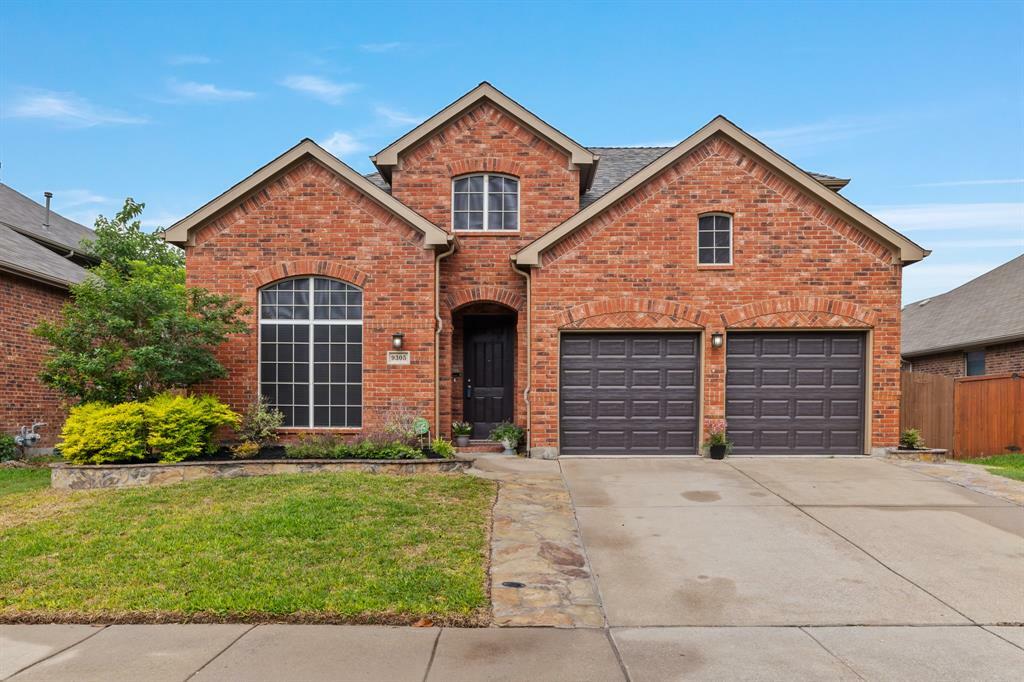 Property Photo: 9305 Moncrief Street TX 76244