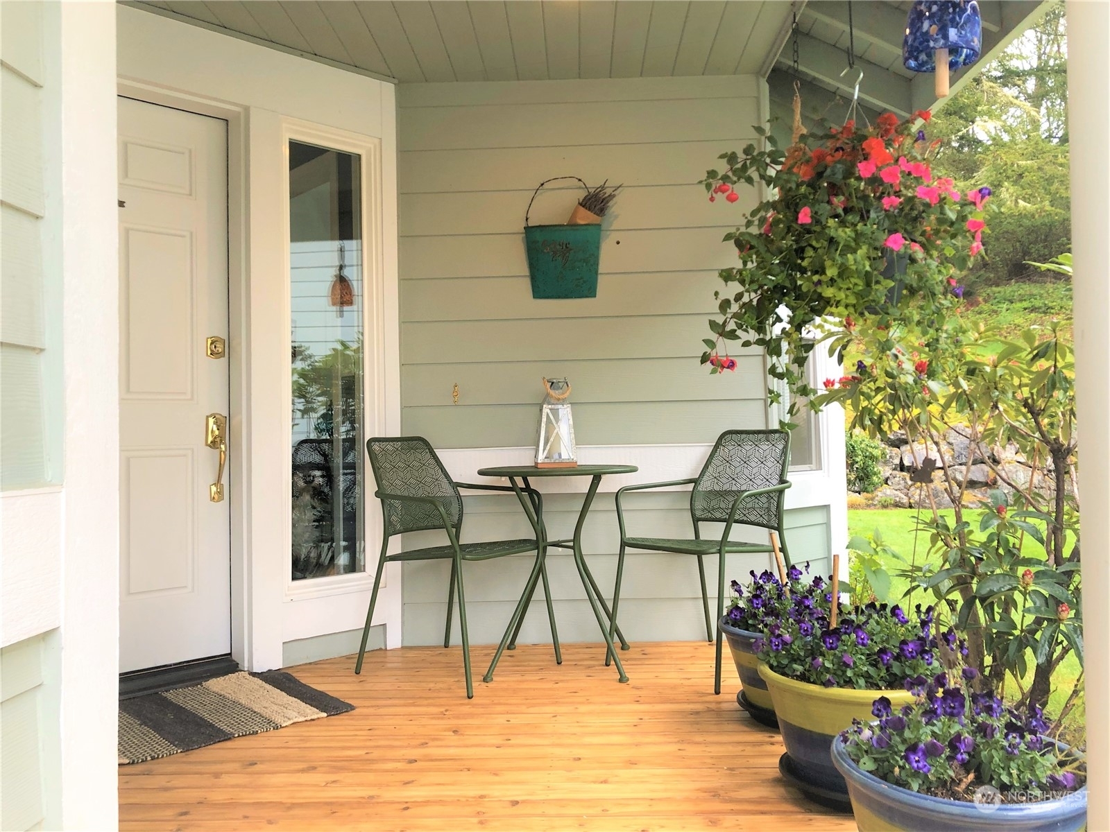 Property Photo: 60 Mariner Place WA 98365